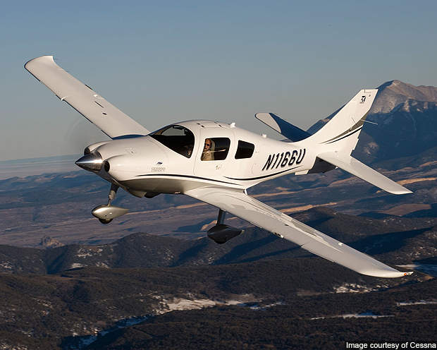 The maximum cruise speed of Cessna TT is 354km/h.