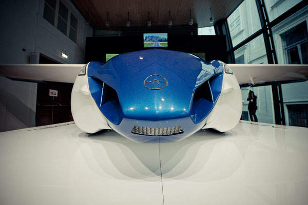 The prototype was designed and developed by AeroMobil. Credit: AeroMobil.