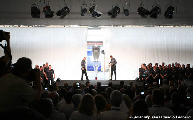 Unveiling of the first Solar Impulse HB-SIA prototype on 26 June 2009.