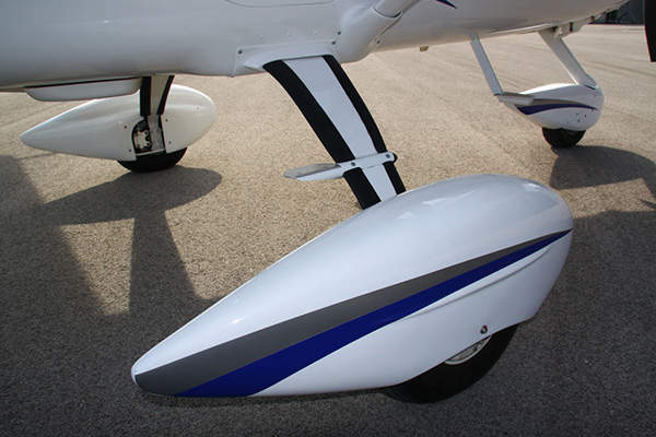 The wheels of the aircraft. Image courtesy of Costruzioni Aeronautiche TECNAM S.r.l.