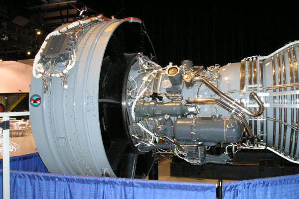 How an airplane engine gets made: Inside Rolls Royce Aerospace