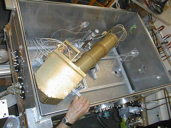Cometary and interstellar dust analyser.
