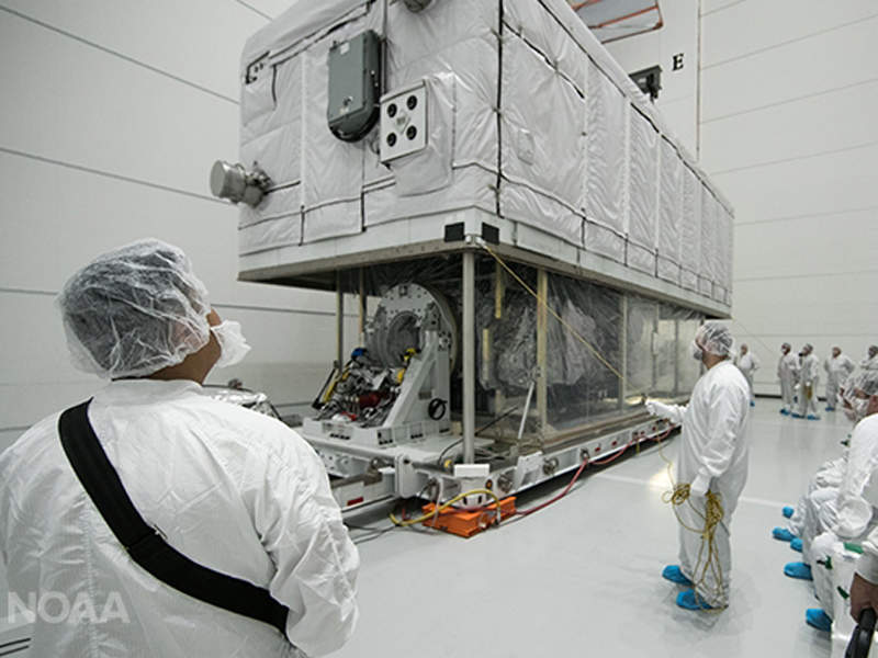 GOES-S satellite inside the clean room at Astrotech Space Operations in Titusville. Credit: NOAA / Nasa.