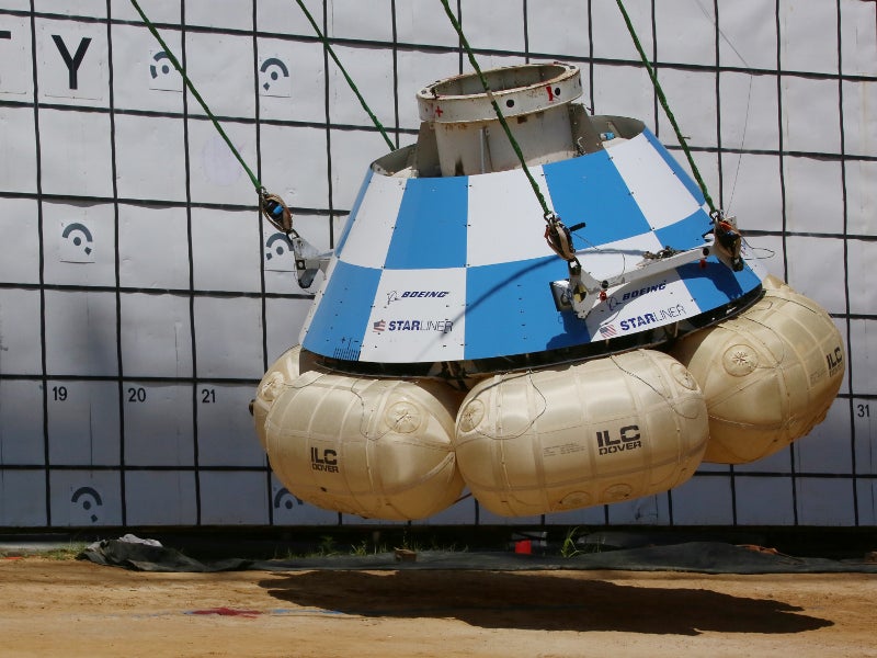 A landing test being carried out on the CST-100 Starliner. Credit: Nasa Langley / David C Bowman.