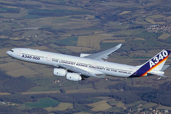 The top 10 longest range airliners in the world