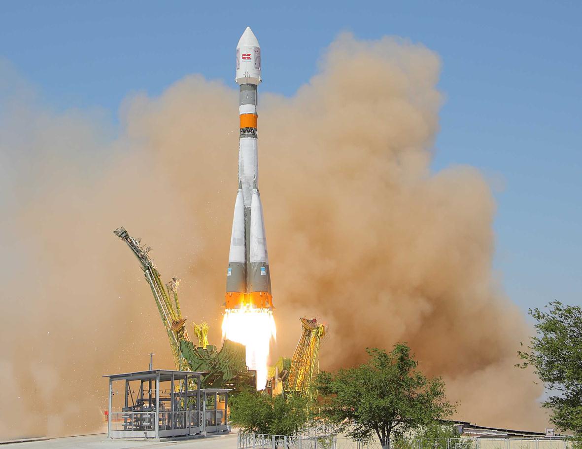Russia five satellite launch
